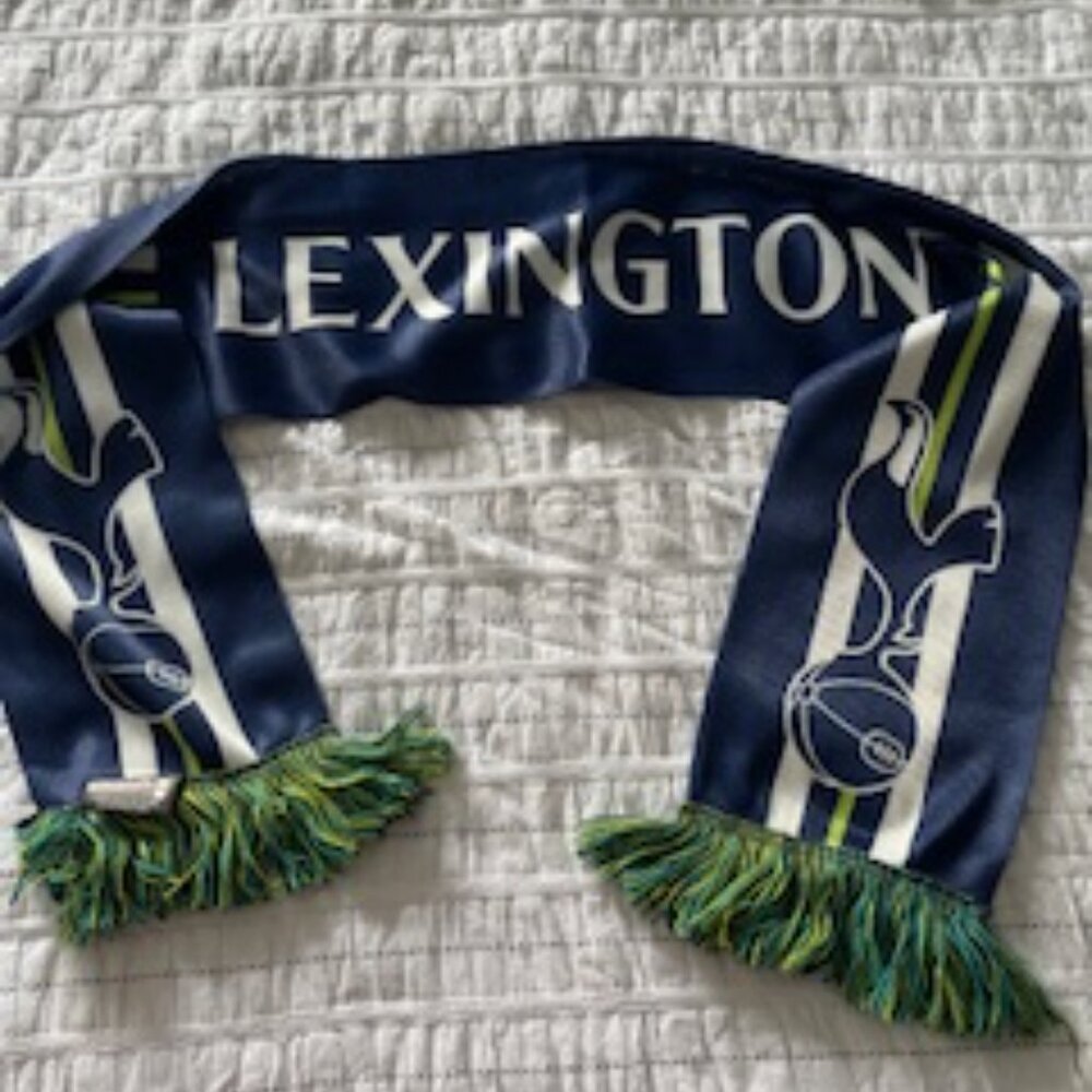 NEW! Tottenham Hotspurs Scarf with tags